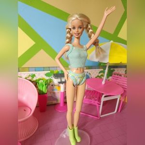 2000 Rain or Sun Barbie